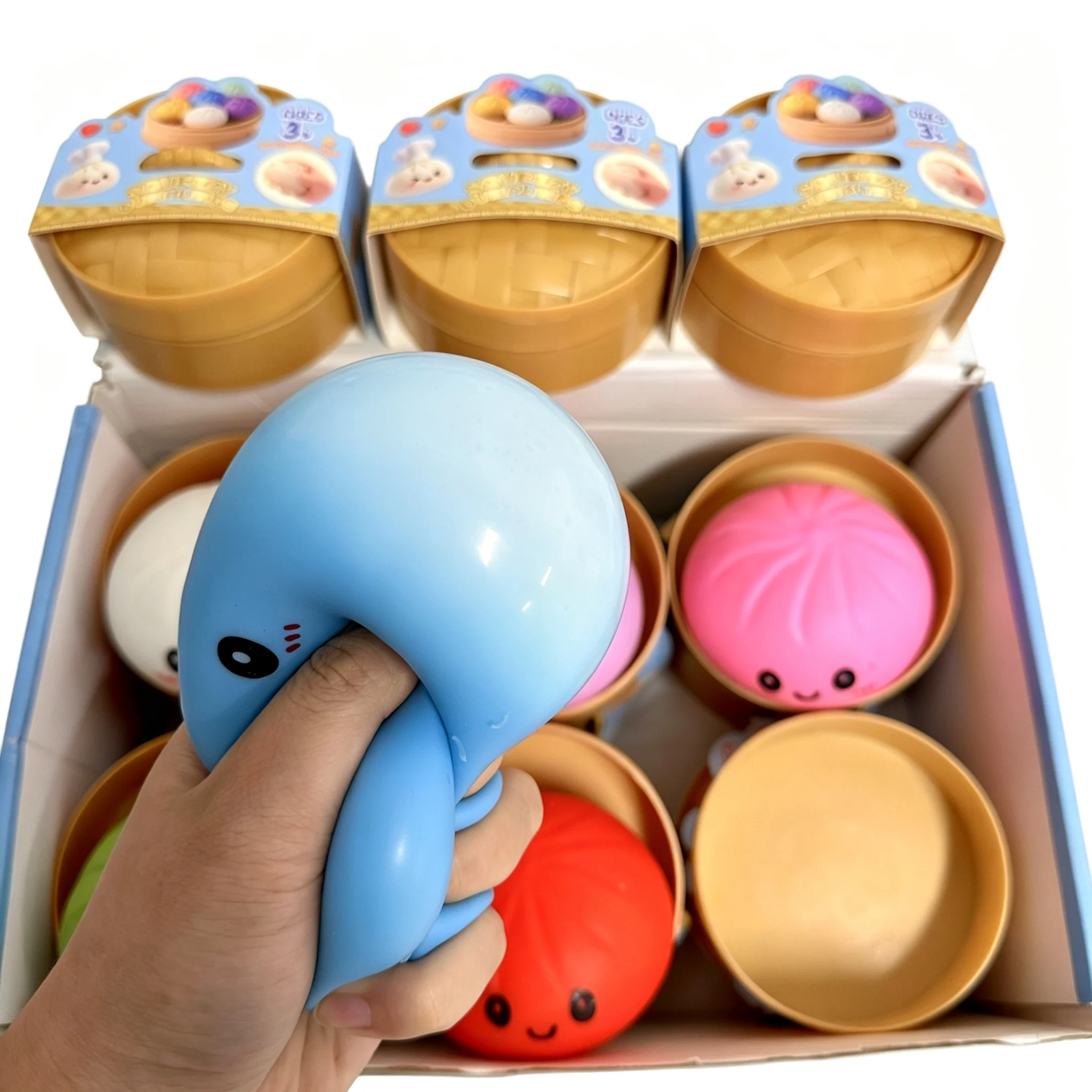 Glitter Dumpling Squishy with  - Sports Equipment Box recension och pris