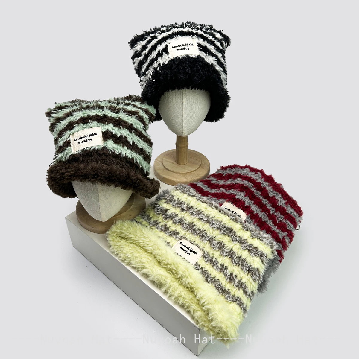 

New Men Women Cat Ears Patch Letters Striped Plush Knitted Hats Warm Casual Fashion Korean Beanies Sweet Versatile Cute Outdoor