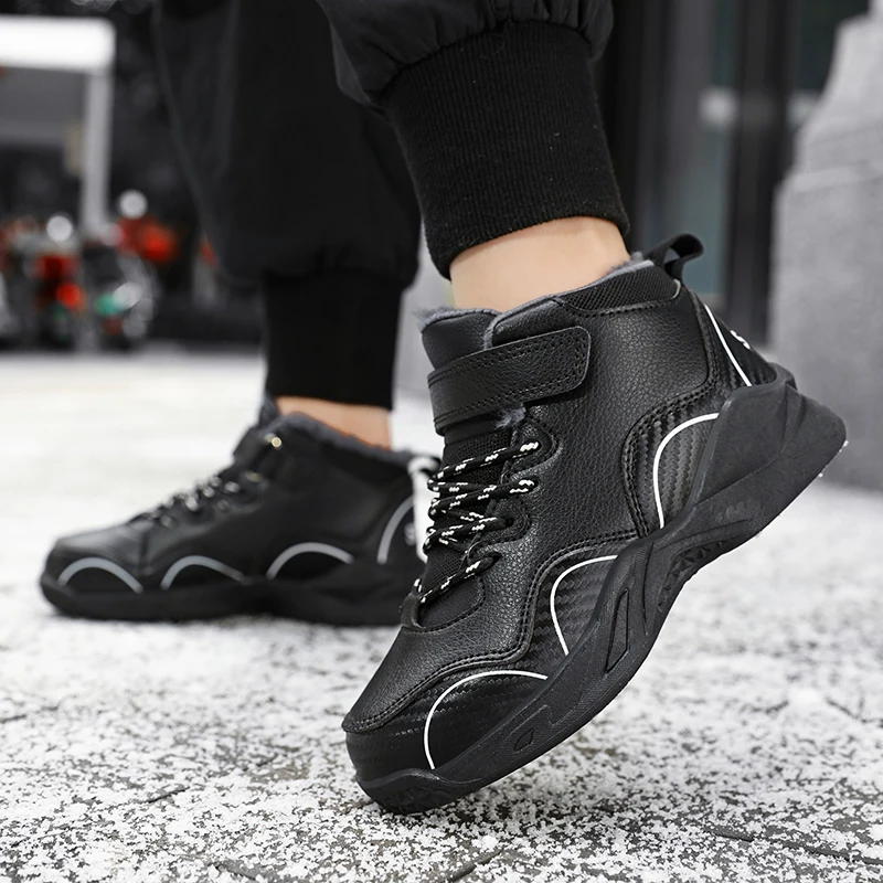 أحذية رياضية شتوية للأطفال للرياضة أحذية كاجوال عصرية قابلة للتنفس للأطفال أحذية كاجوال دافئة من القطيفة للأولاد والبنات أحذية تنيس