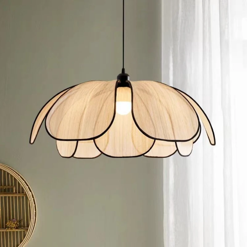 

Japanese-style medieval restaurant chandelier, living room, bedroom, bed and breakfast, tea room, French simple and