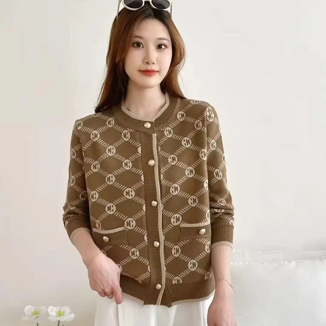 

2025 Autumn Winter New Fashion Printing Knitting Long Sleeve Sweater Ladies All-match Fashionable Buttons O-neck Cardigan Tops