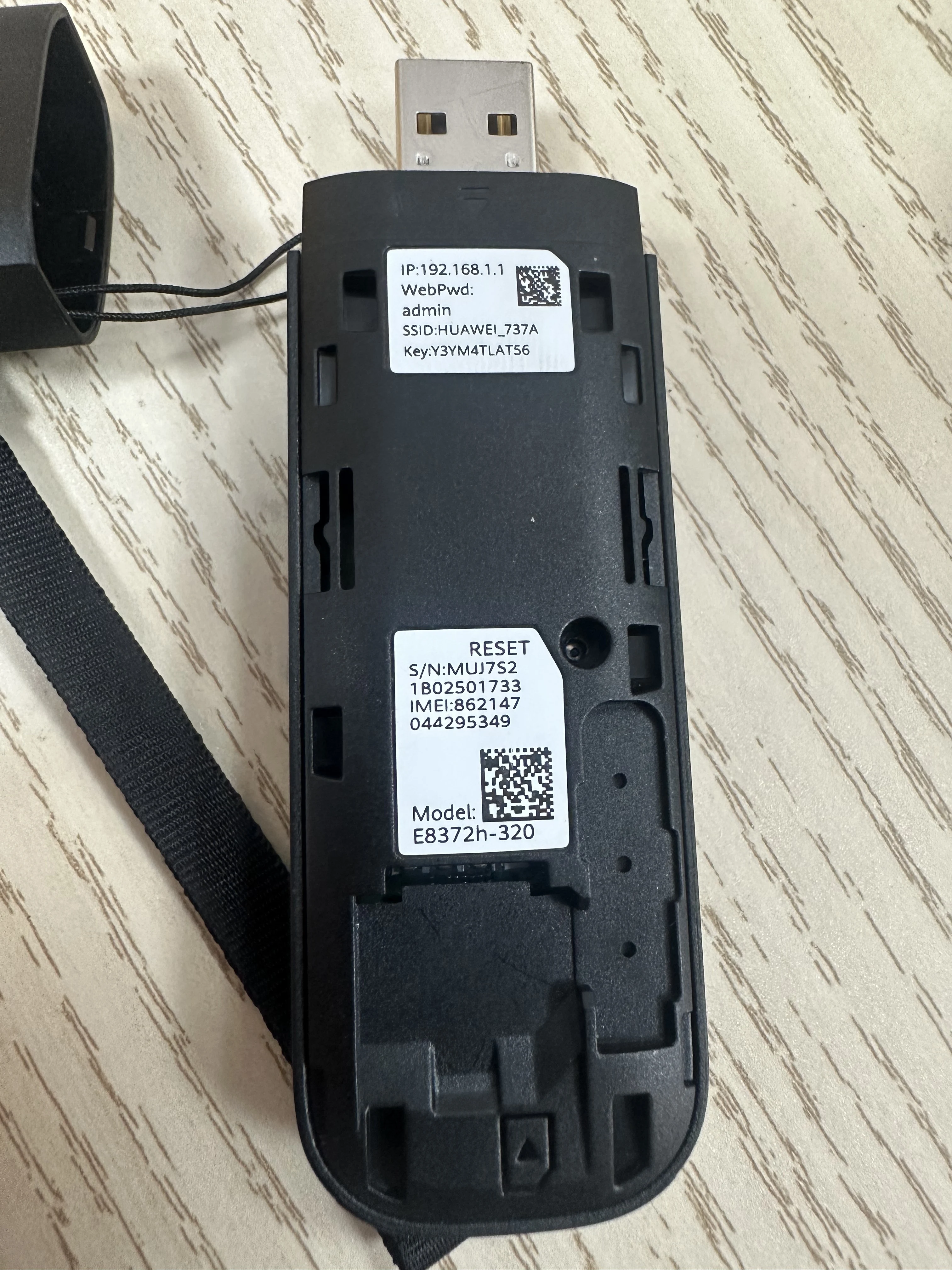 Modem WiFi USB E8372 LTE 4G E8372h-320 (utilisé 90%-95% neuf)