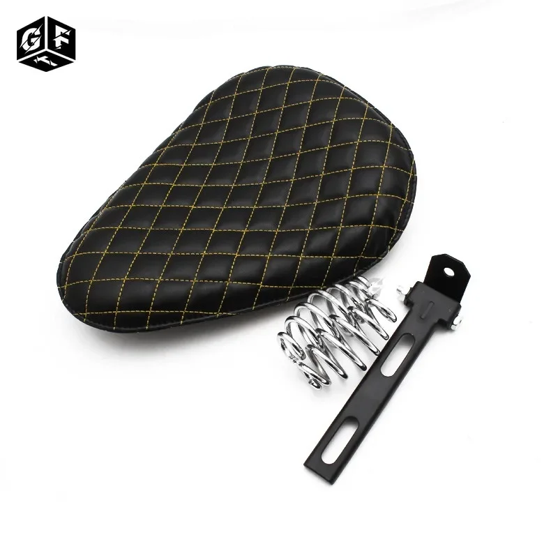 

Мотоциклетное сиденье водителя из искусственной кожи соло с 3-дюймовым пружинным поворотным кронштейном, универсальное для Suzuki Harley Honda Suzuki Yamaha