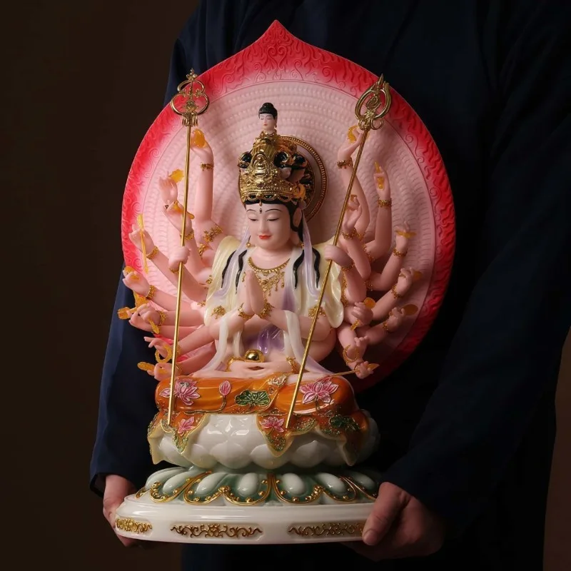 Thousand-Armed Avalokiteshvara Bodhisattva Buddha statue is a household ornament for worshipping