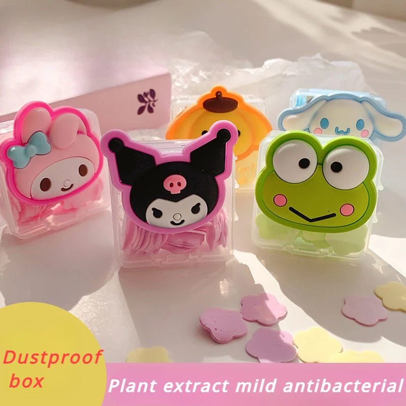 Sanrio Hello Kitty Kuromi My Melody Petal Flakes Soap, Sabão Portátil ao Ar Livre, Sabão Criativo, Fácil de Armazenar Quando Viajando