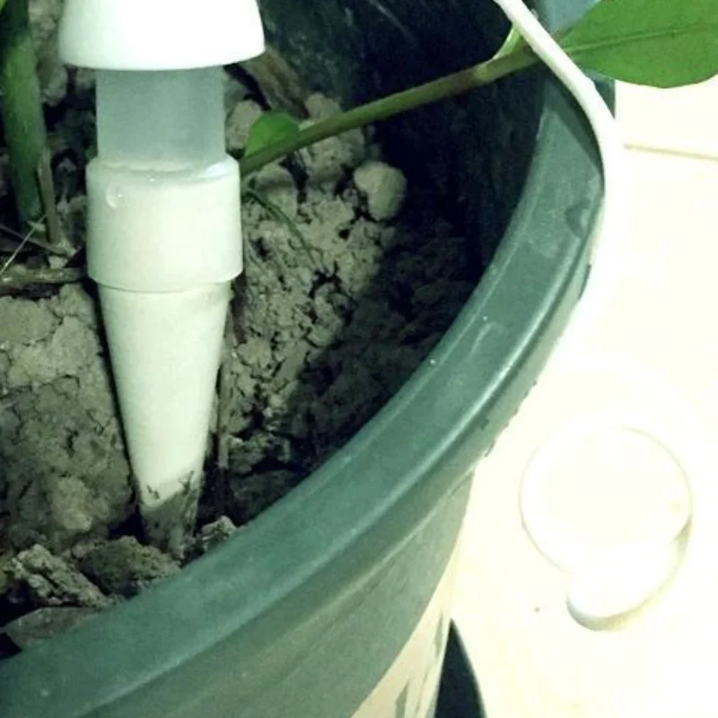 4pcs Ceramic Automatic Plant Waterer Drip Irrigation Device Self Watering Spikes For Indoor Outdoor Potted Plants Garden Tool
