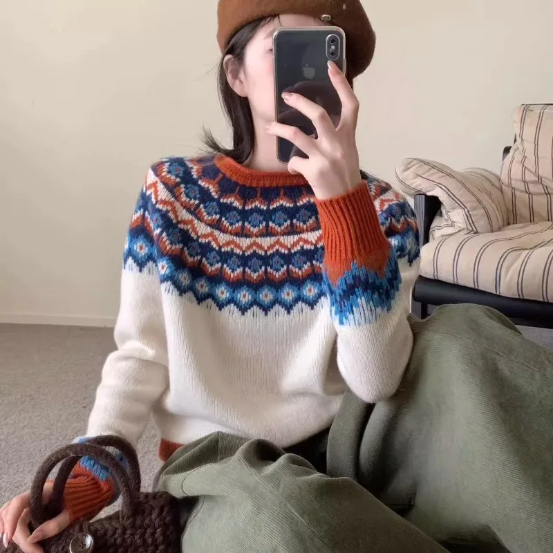 

2026 Autumn and Winter Fashion New Women's Elegant High-end Pullover Printed Temperament Retro Fer Island Loose Cashmere Sweater