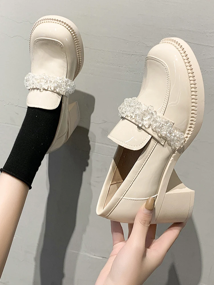 British Style Slip On Shoes For Women White Sneakers Clogs Platform Loafers With Fur Square Toe Oxfords Female Footwear Preppy S