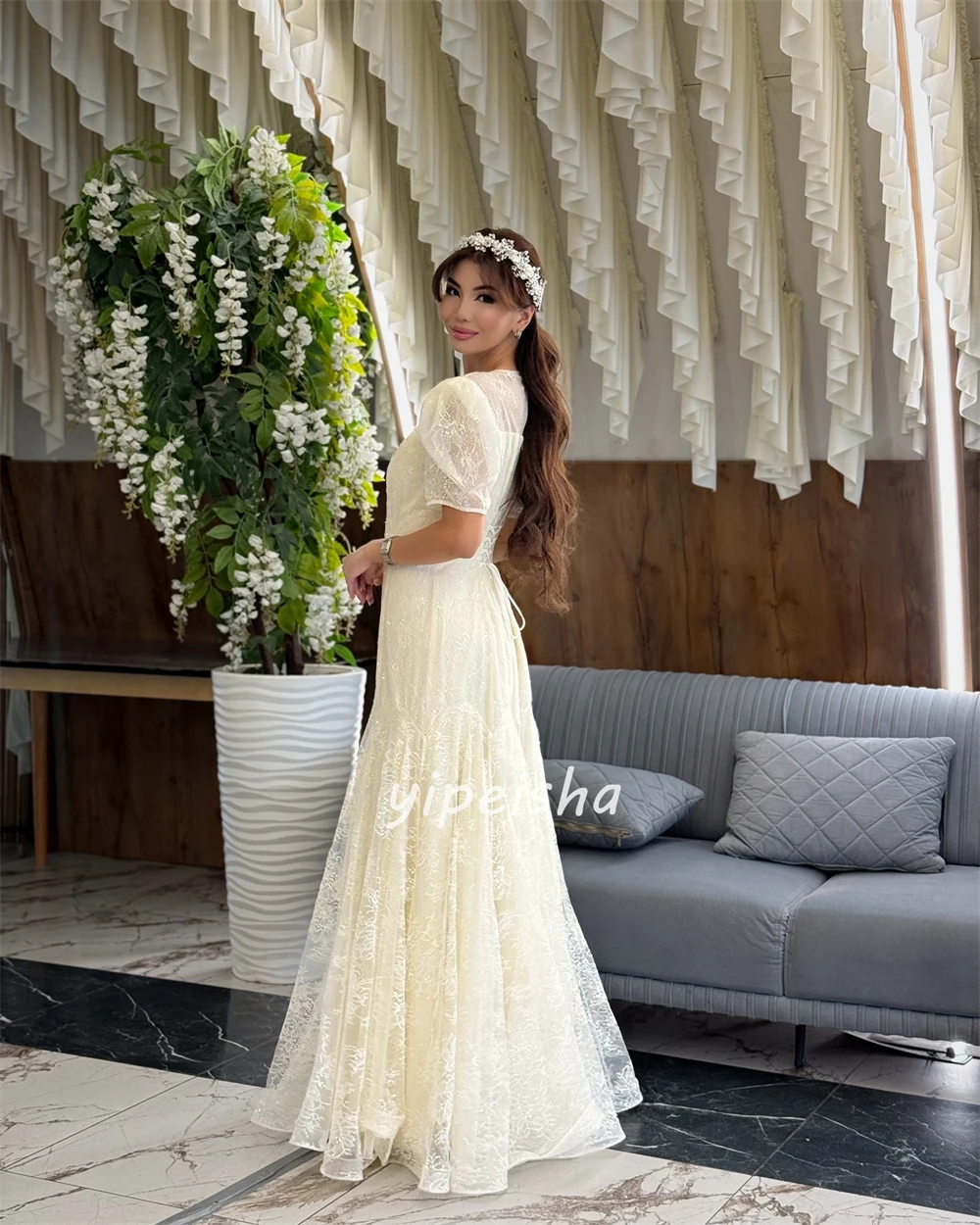 Stile moderno personalizzato abbinato in organza con pieghe increspate A-line scollo rotondo Abiti lunghi Abiti per occasioni su misura Taglie disponibili