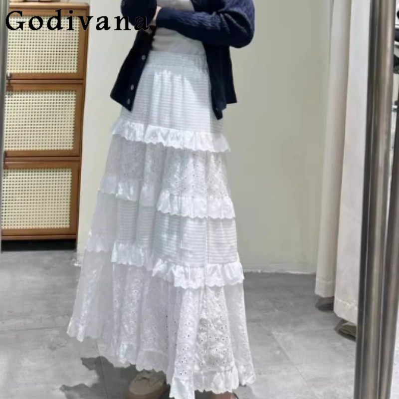 

Korean Versatile High Waist White Elegant Lace Skirt Women Early Autumn 2025 New A-line Age-reducing Temperament Cake Skirts