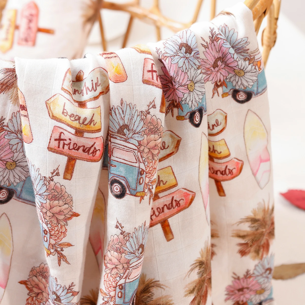 HappyFlute New Fashion Digital Print 120*110CM Bamboo Cotton 2Layer Soft Muslin Swaddle High Quality Wrap For Newborn Bath Wipe