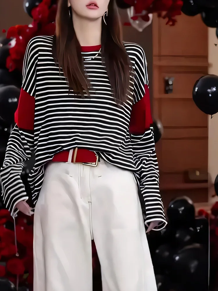 

Color Blo Long Sve round Ne T-irt Women's Early Autumn New Sle Youthful Striped Base irt Top Korean Loose Fit