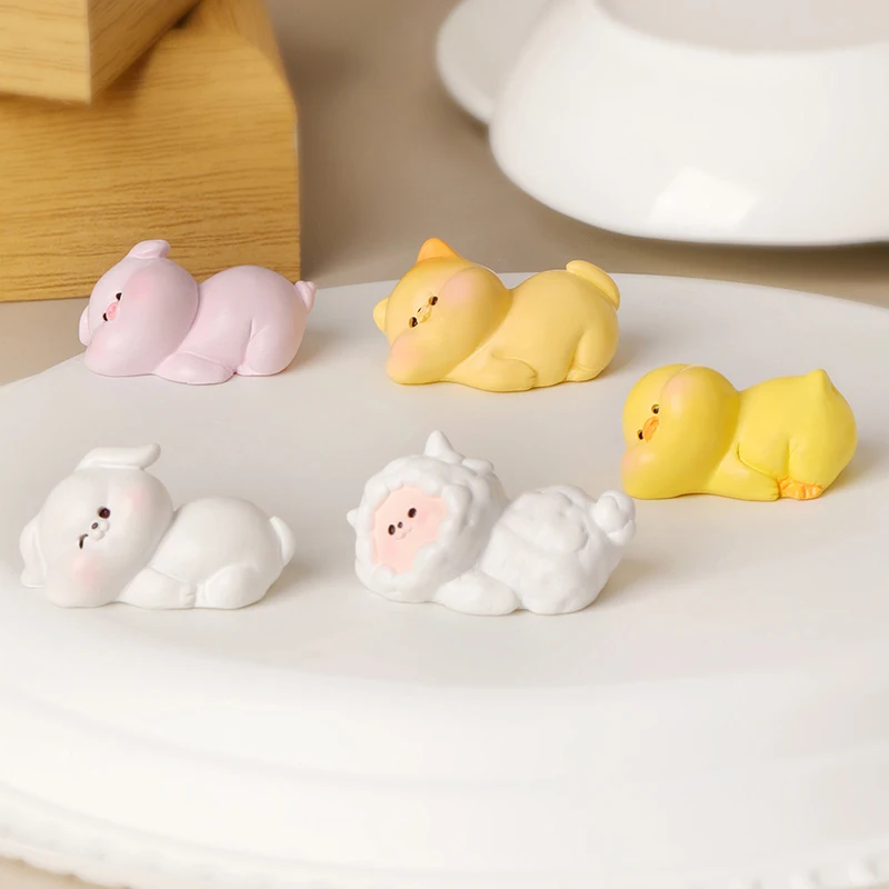 1Pc Cartoon Cute Bear Rabbit Cat Dog Duck Animal Figurines Miniature Desktop Car Ornament for DIY Decor Crafts Gifts
