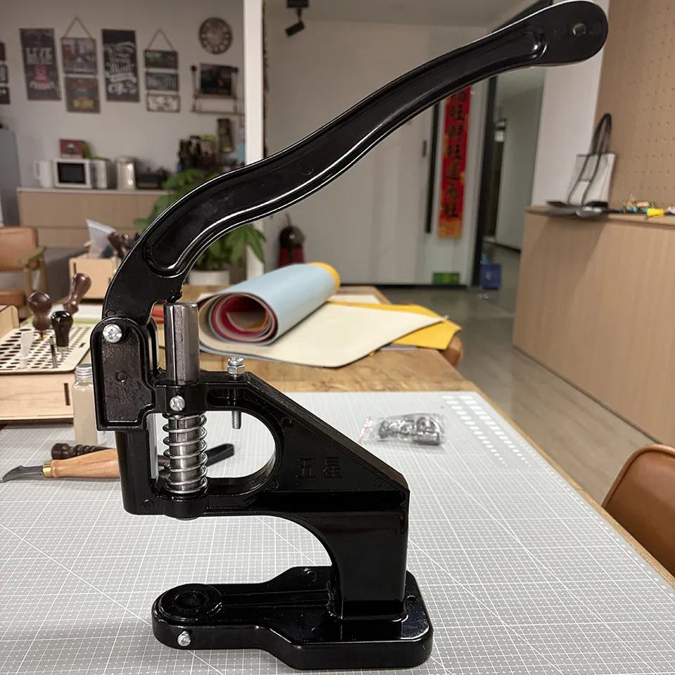Manual Snap Button Press Machine, Multi-Function Fastener Installation Tool with Dies for Snaps, Eyelets, Grommets, Bag Hardware