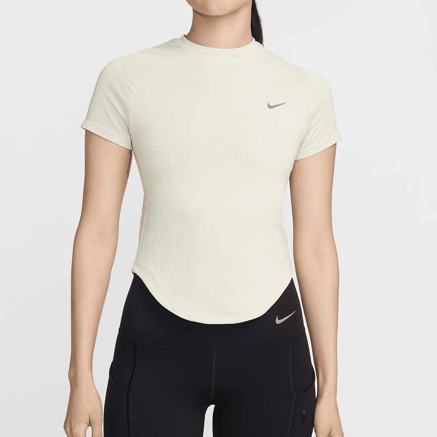 

Nike genuine Dri-FIT ADV Women's Short Sleeve Running T-Shirt FN2582-394