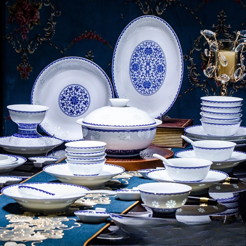 Jingdezhen blue and white exquisite, ceramic tableware set, traditional Chinese style for home use