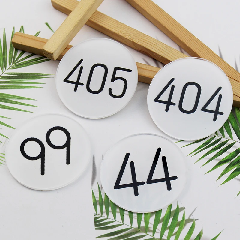Anime Hunter x Hunter Exam Pins Brooch Hisoka Kurapika Killua Zoldyck GON FREECSS Testing Number Badge Fashion Brooches Cosplay