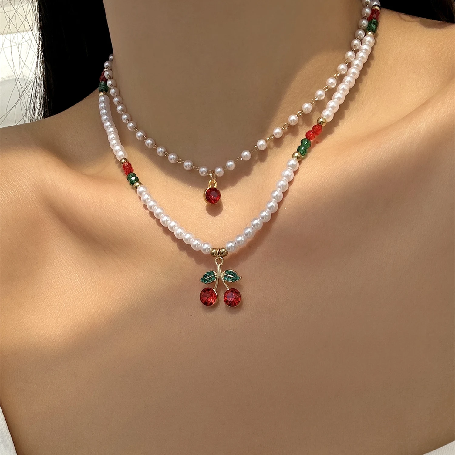 Trendy Red Fruit Cherry Beads Pendant Pearl Beaded Necklace For Women Trendy Party Clavicle Choker Jewelry Holiday Gift
