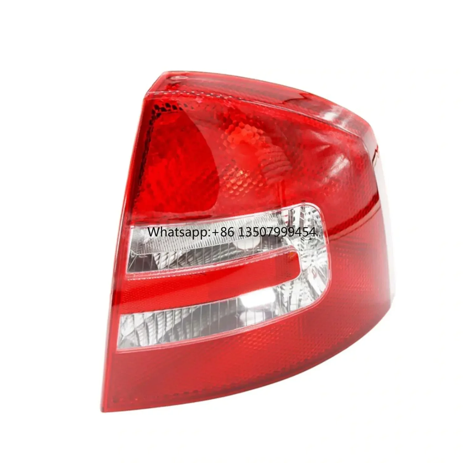 Right Rear Tail Light Lens for Skoda Octavia ( Shipping From Turkey Manufacturer ) Product Code: LGH2203