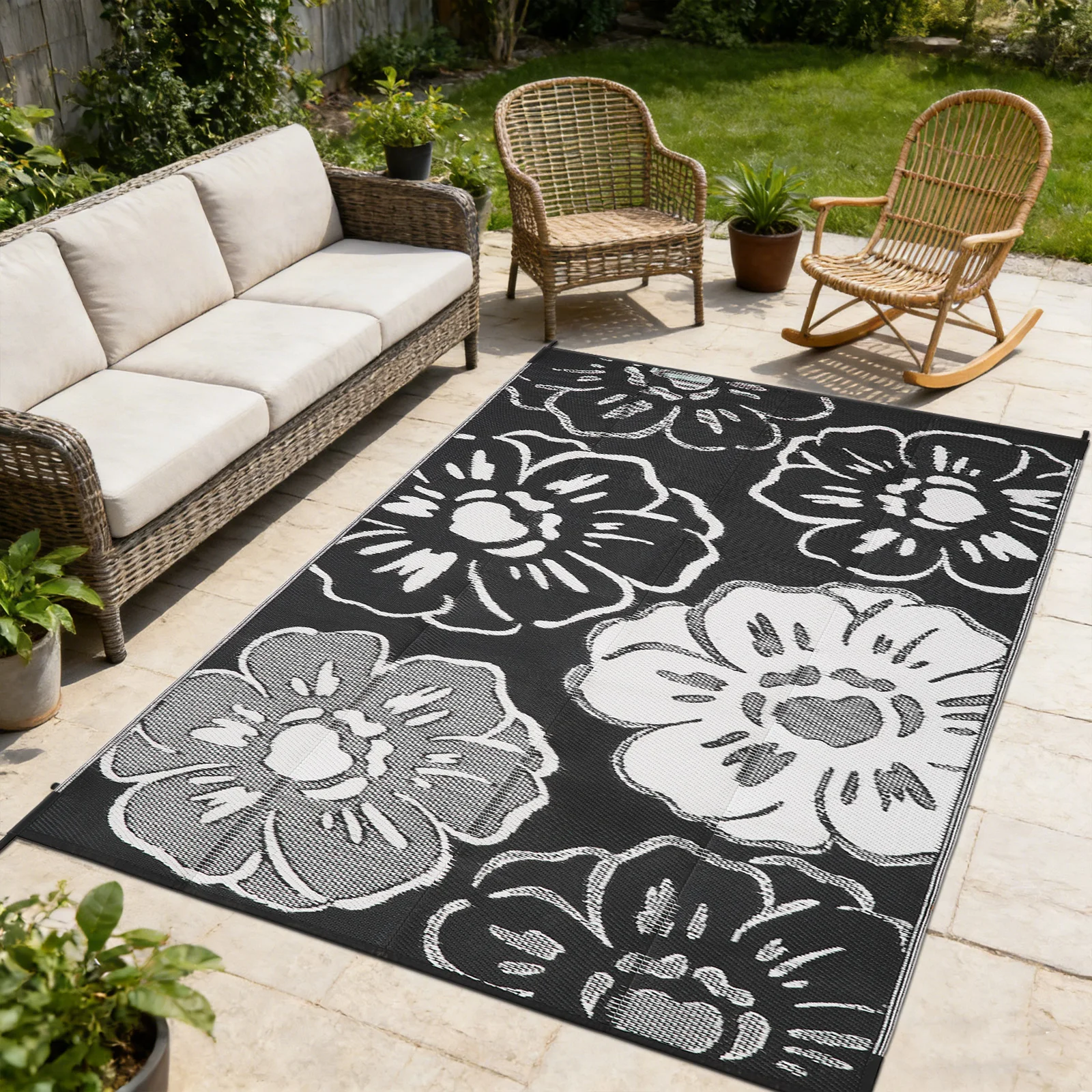 

Double-Sided Outdoor Waterproof Reversible Mats Plastic Straw Patio Rugs PP Material Double Layer Woven Carpet Family Picnic Mat