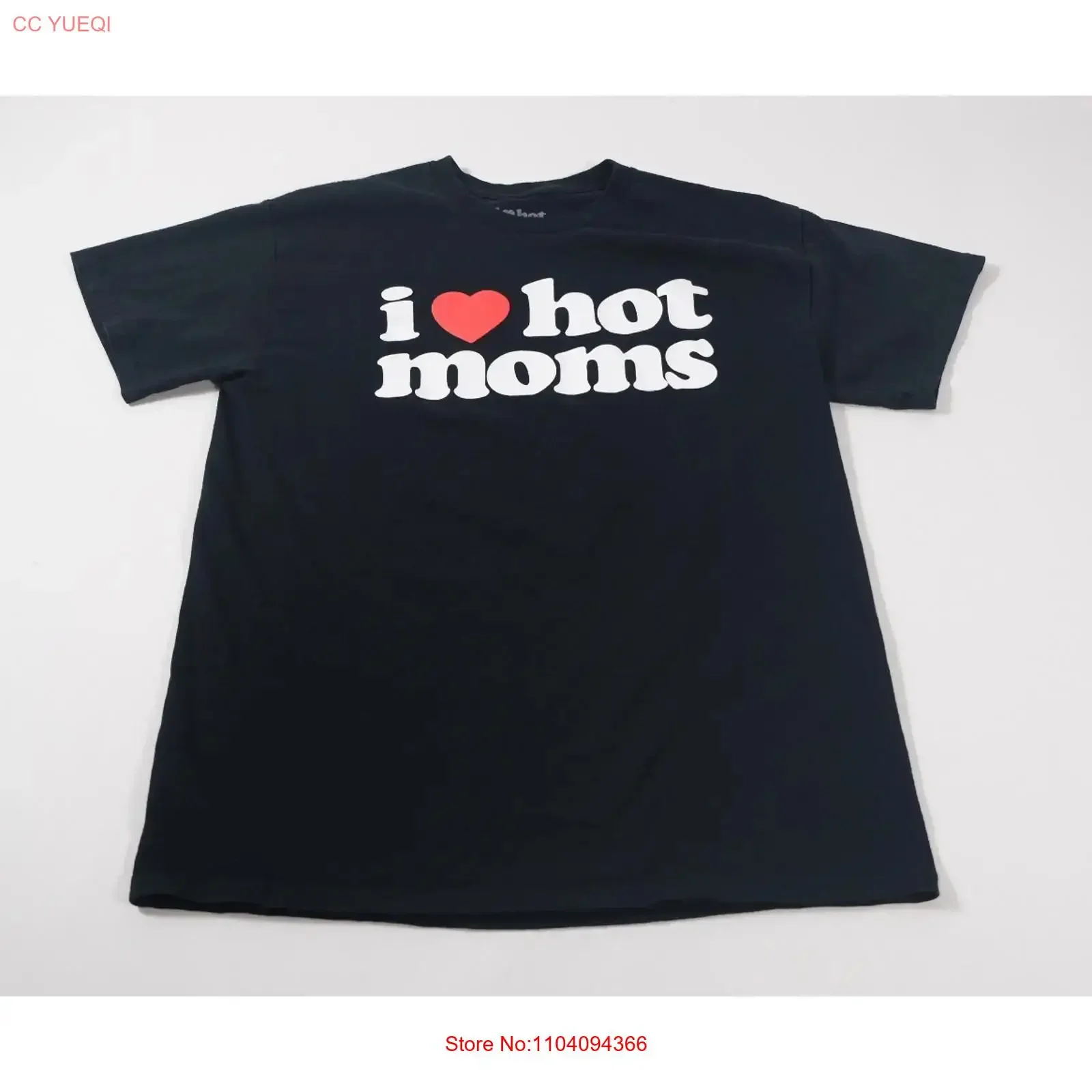 Danny Duncan I Love Hot Moms T Shirt Black Size M vintage Washed Comfortable Breathable Soft Unisex Stretched Slightly Casual