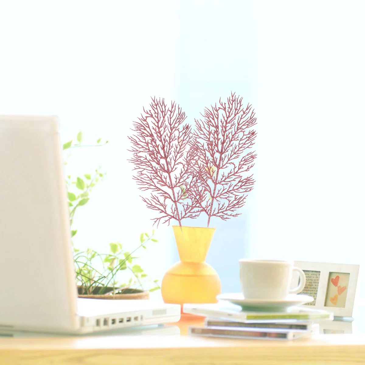 

12Pcs Christmas Tree Hanging Decorations Beautiful Vivid Artificial Leaves Decorative Props for Indoor Outdoor Home Party