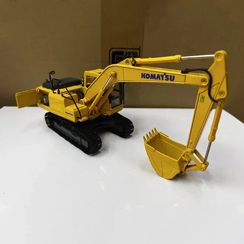 Diecast 1:43 Scale KOMATSU PC200-8M0 Excavator Alloy Engineering