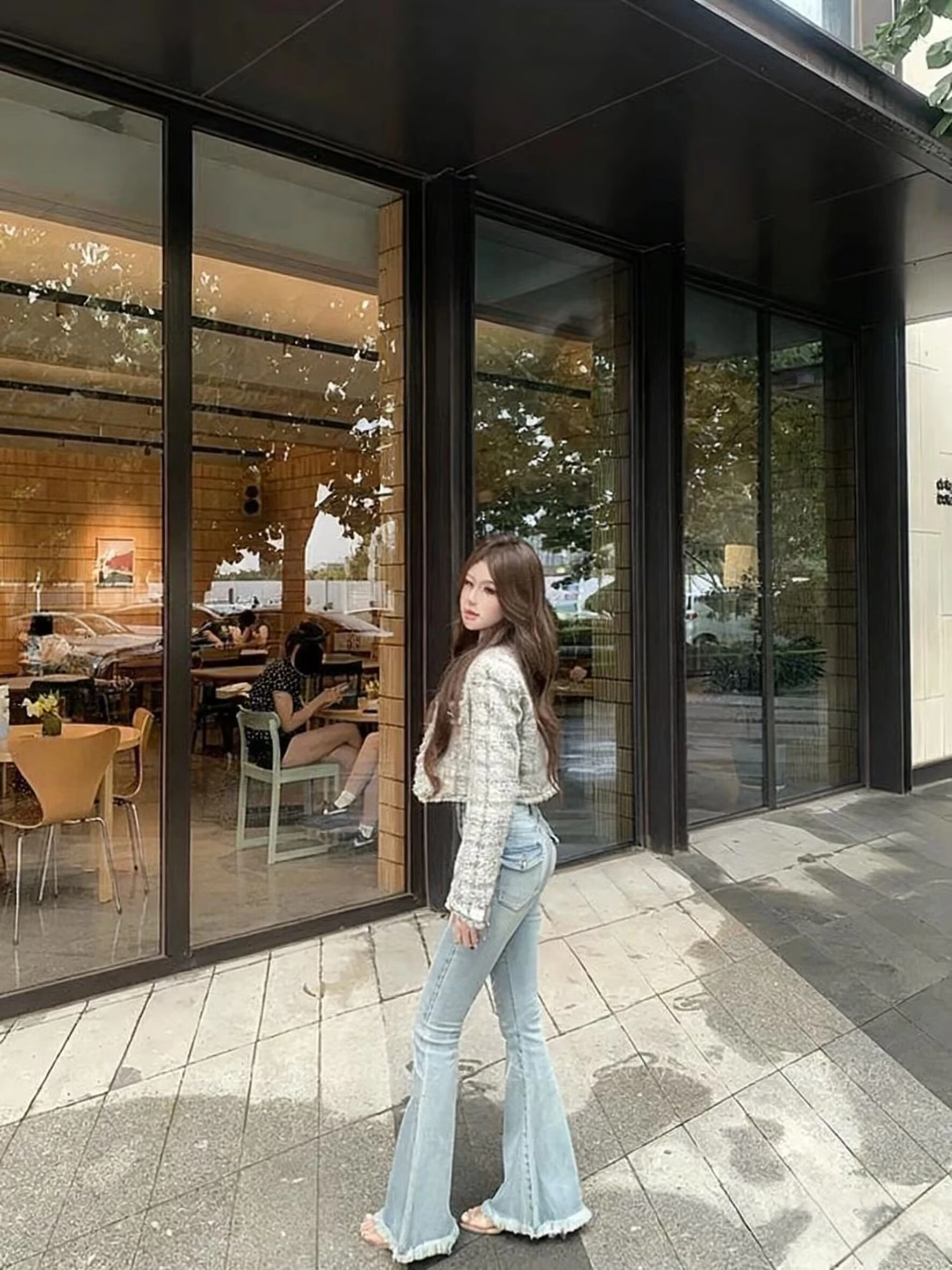 

Джинсы женские с высокой талией, синие, расклешенные, облегающие, с эластичным рваным краем, с эффектом подтяжки ягодиц, модные, осенняя новинка