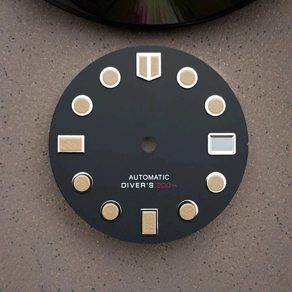 28.5mm S Logo Matte Dial Fit NH35/NH36/4R/7S Movement Green Luminous High-Quality Watch Modification Accessories Watch Dial