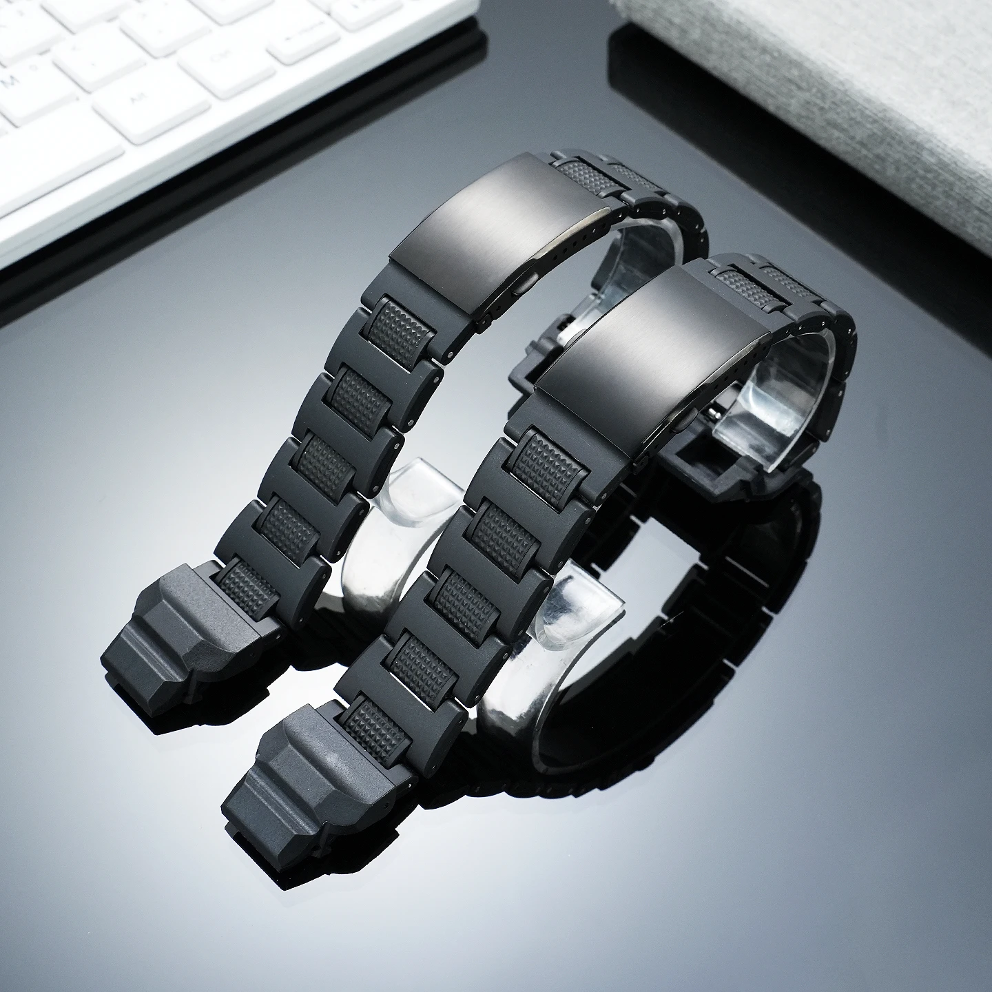 Lightweight Plastic-Steel Replacement Strap for Outdoor Sports  for Casio Catman Series 3475 and GBD-H1000 Series view 3