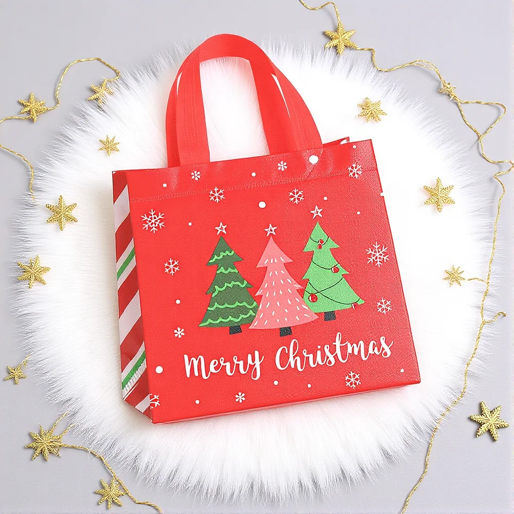 Christmas Non Woven Gift Bag Printed Tote Bag Waterproof Foldable Shopping Bag Gift Packaging Bag for New Year Christmas