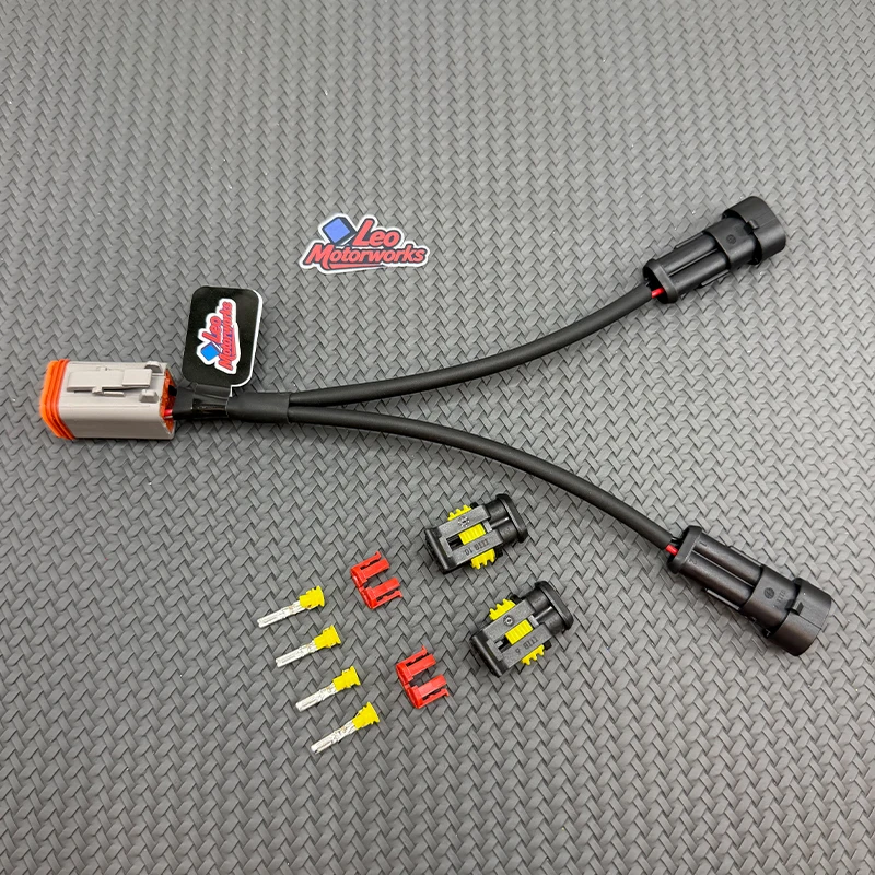 

For Harley Davidson Y-Splitter Adapter Power Connector 12V HD Dyna Softail Sportster