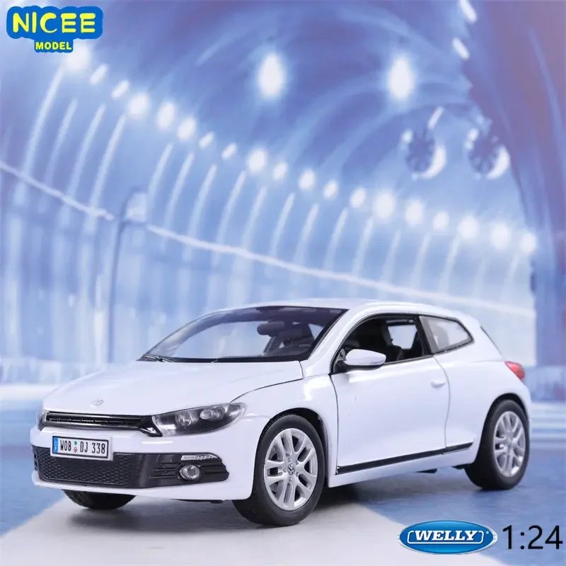 WELLY 1:24 VW Scirocco High Simulation Diecast Car Metal Alloy Model Car VOLKSWAGEN toys for Kids collection gifts B7