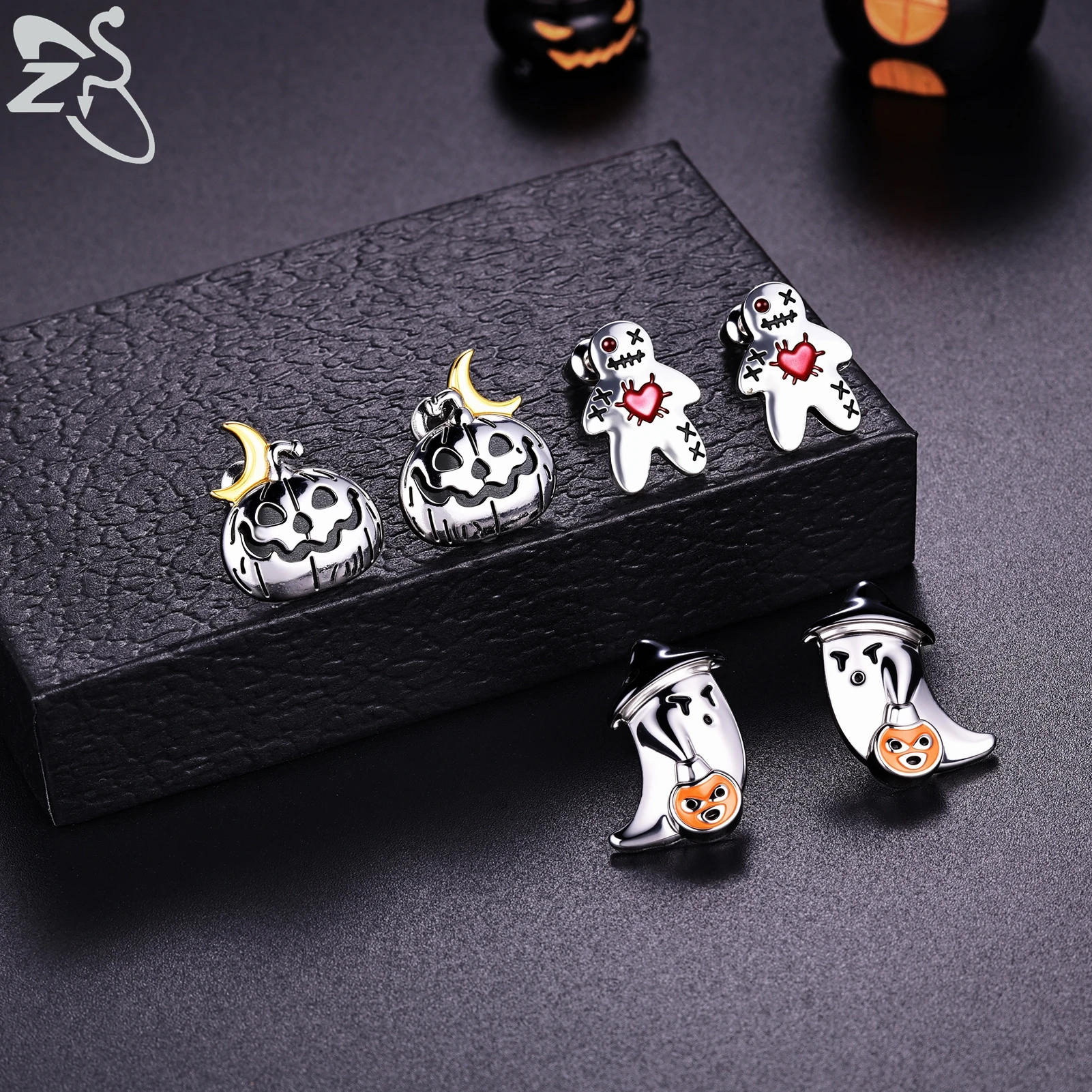 ZS 1 زوج 20 جرام الظلام القوطية الفولاذ المقاوم للصدأ الأذن ترصيع هالوين وأقراط الجمجمة شبح اليقطين الغضروف اللولب ثقب المجوهرات #6