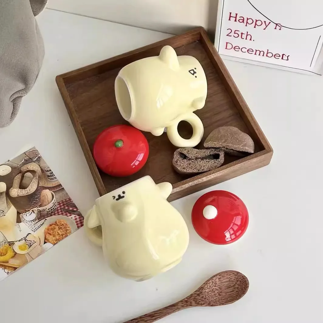Hug Couple Pair Cup Creative Ceramic Cups with Lid High Value Couplewater Bottle Couple Gift, Cartoon Style，360ml
