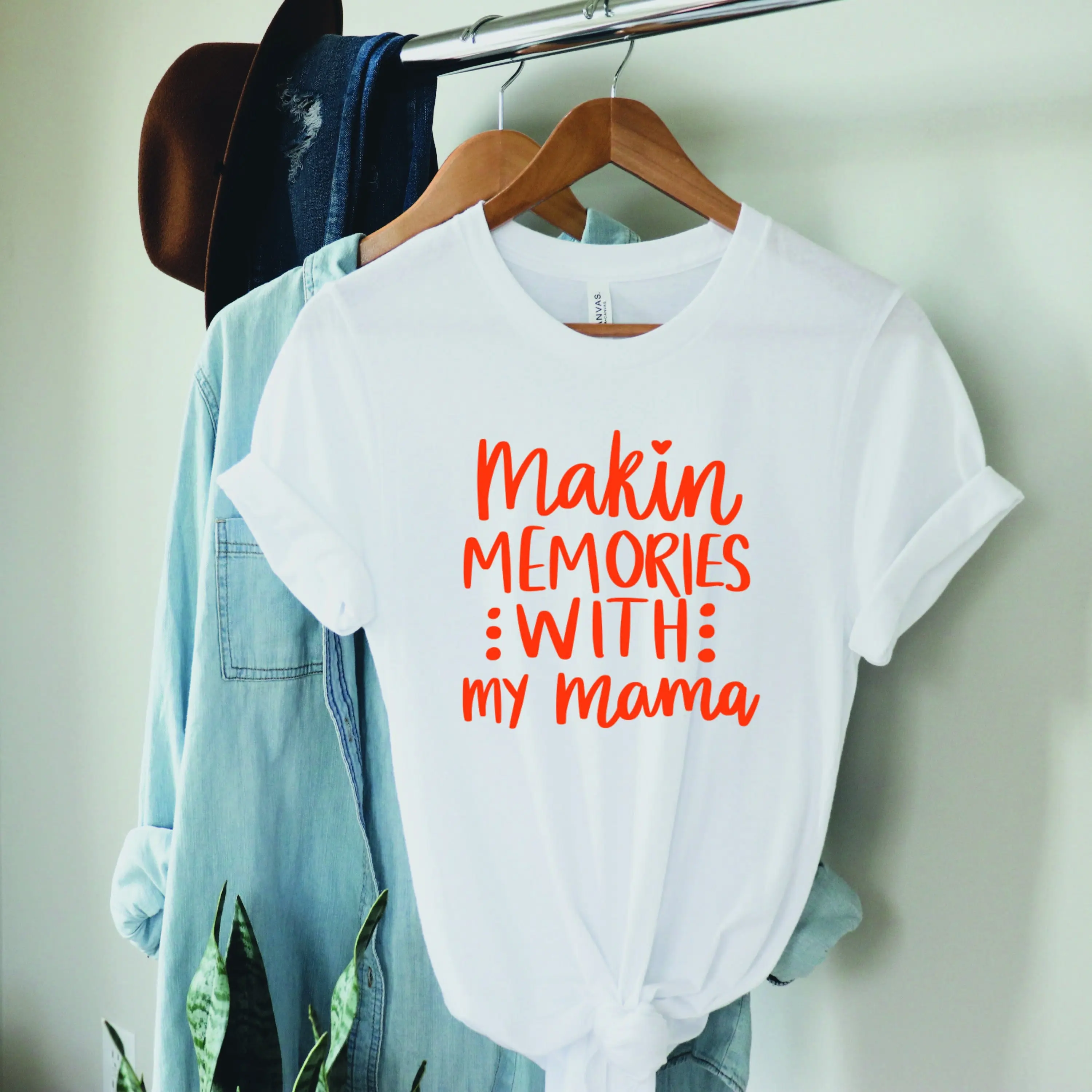 Making Memories With My Mama T Shirt Cute Mom Mommy S For Mothers Day And Me Outfit