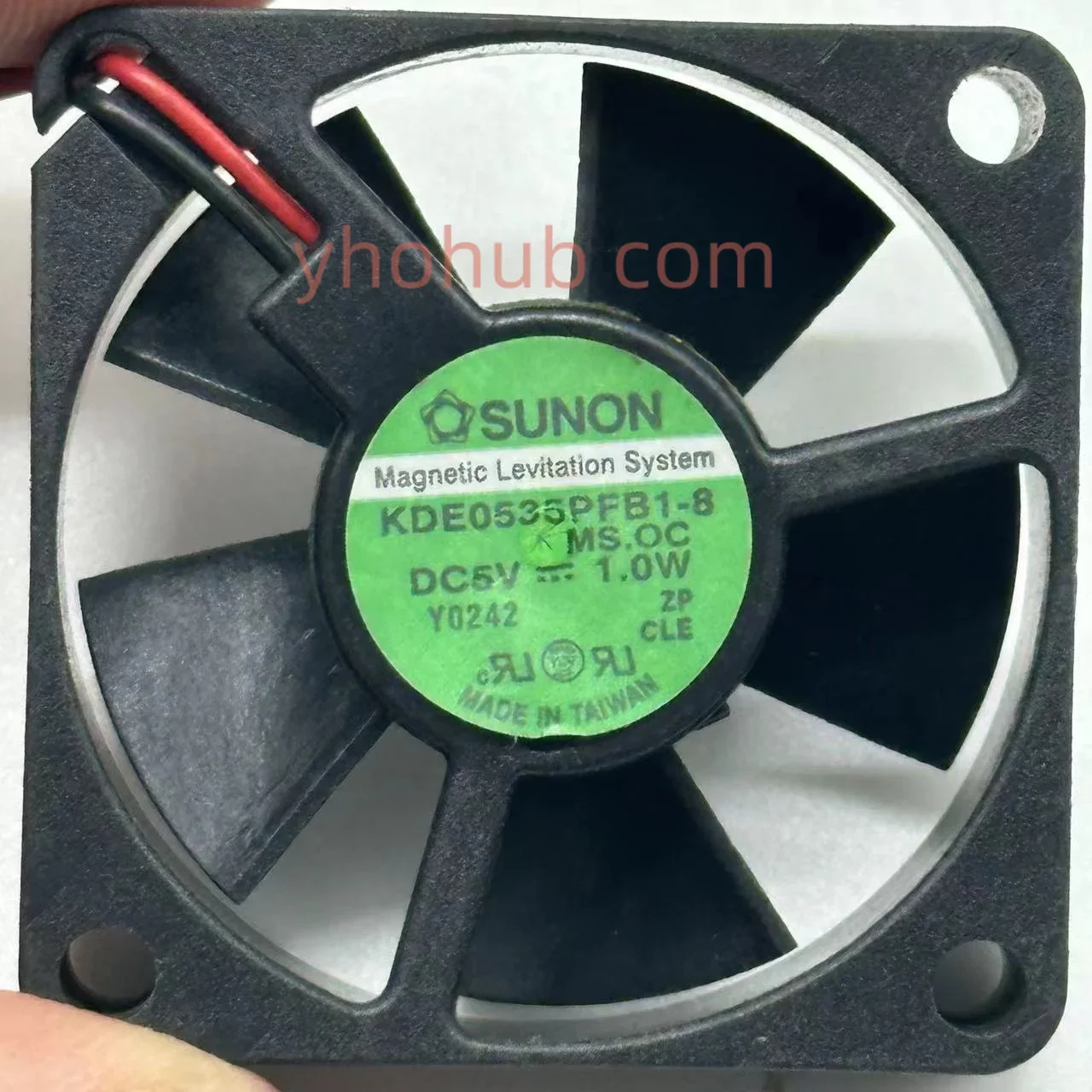 SUNON KDE0535PFB1-8 DC 5V 1.0W 35x35x10mm Ventilateur de refroidissement de serveur