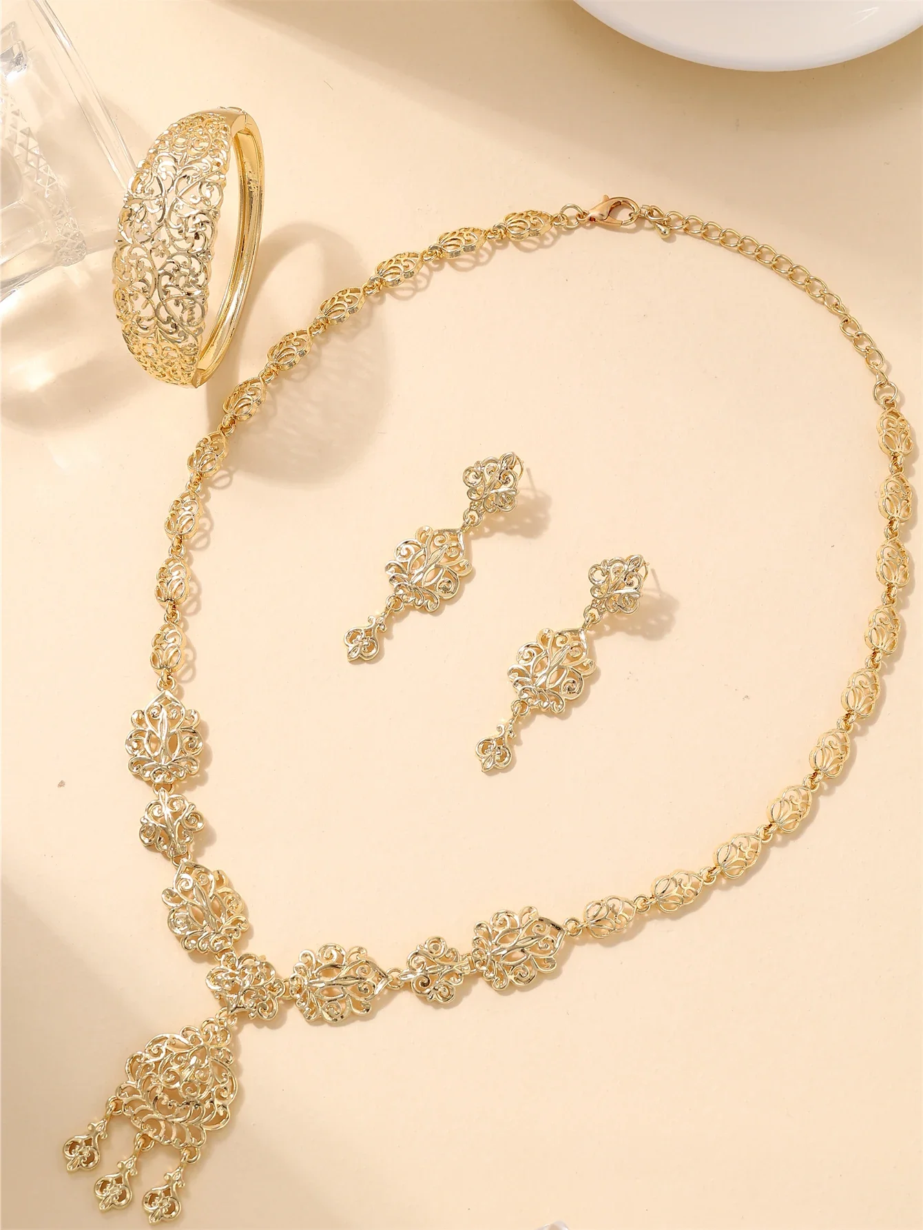 3Pcs Moroccan Women Fashion Jewelry Set Necklace Bracelet Earrings Hollow Pattern Retro Style Popular Middle Eastern Bridal Set