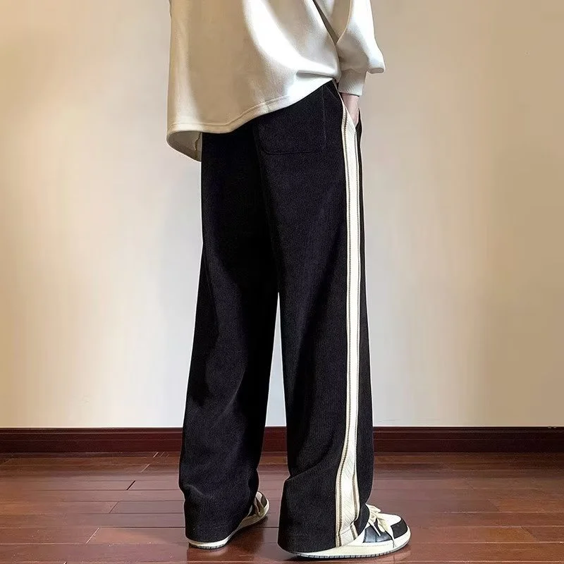 Pantalones holgados de pana a rayas laterales para hombre, pantalones de pierna recta universitarios con apliques de letras, pantalones de chándal de gimnasio Vintage Y2K, primavera 2025