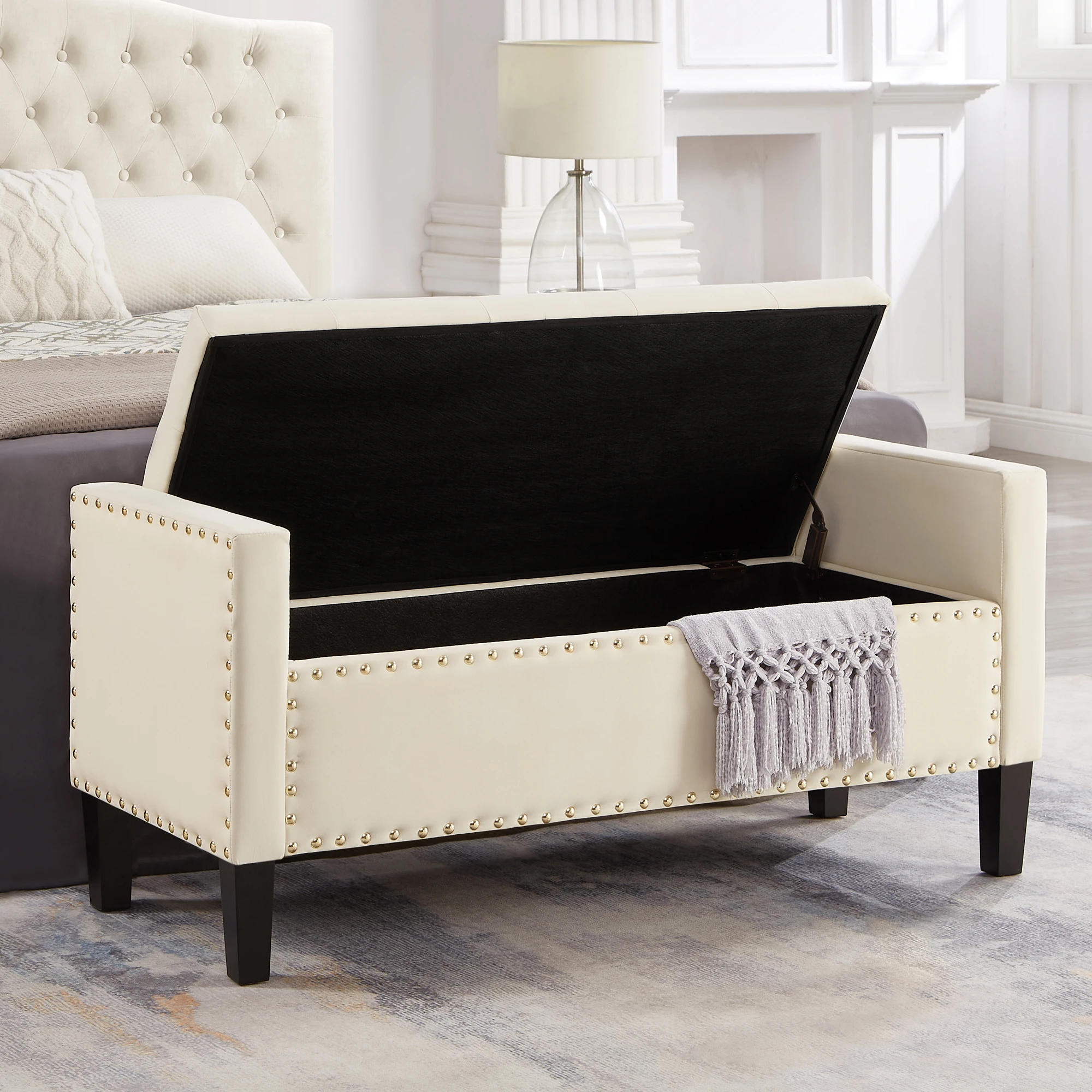 Upholstered Velvet Storage Bench with Button Studs Solid Wood Frame Living Room Entryway Seat Fashions Armrests Bench