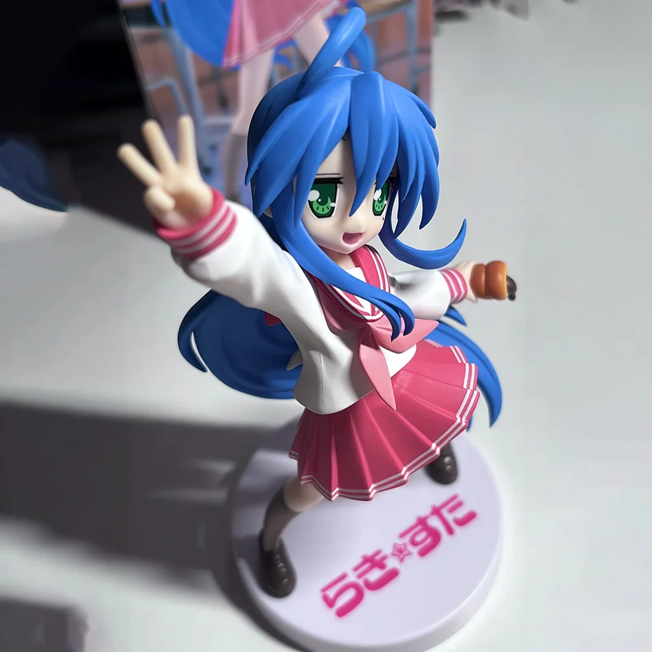 Original SEGA Izumi Konata Trio-Try-iT Figur Actionfigur Spielzeug PVC-Modell Sammlerstück Anime Figurine Geburtstagsgeschenk