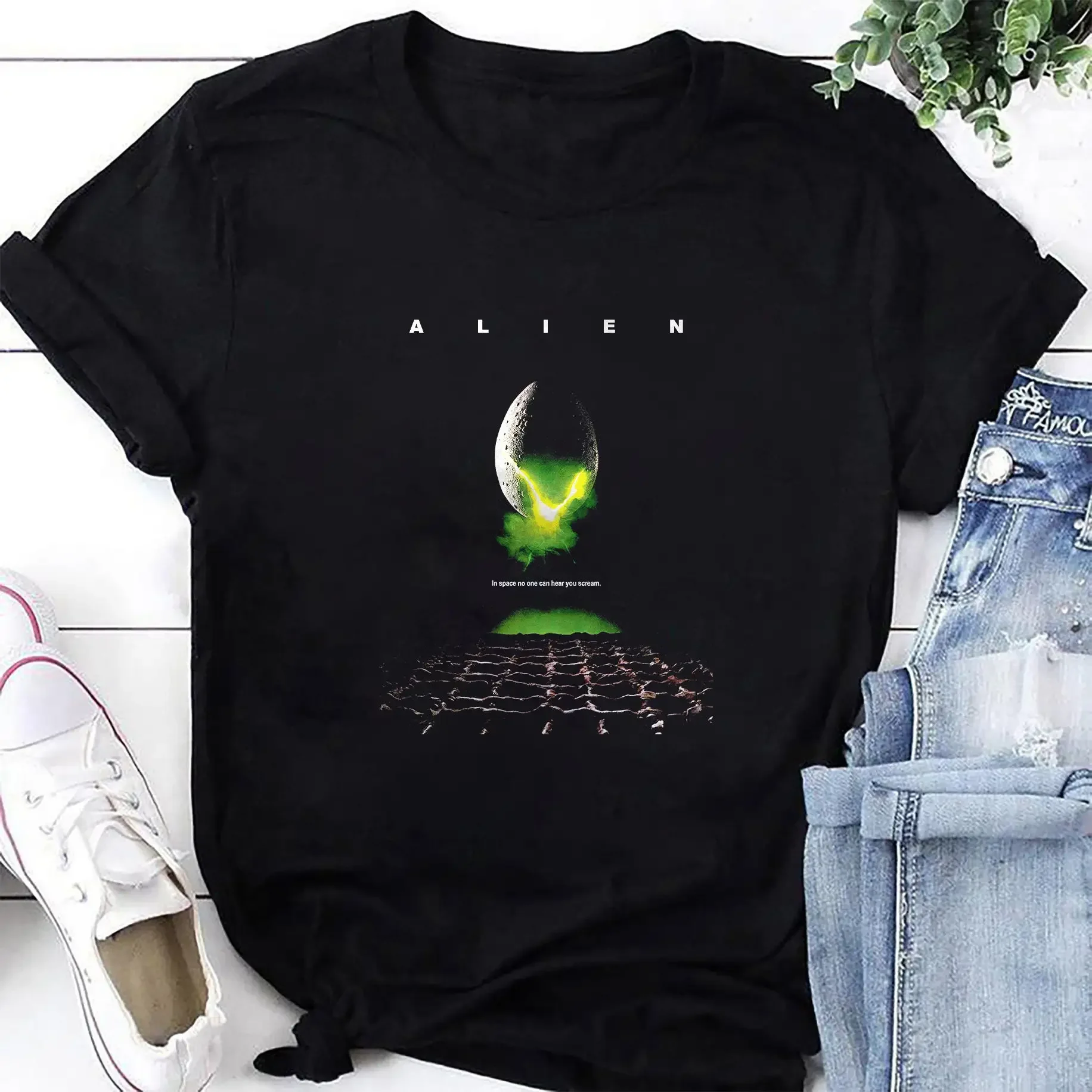 ALIEN Movie 1979 T Shirt Aliens Fan s Vintage Xenomorph Film Horror