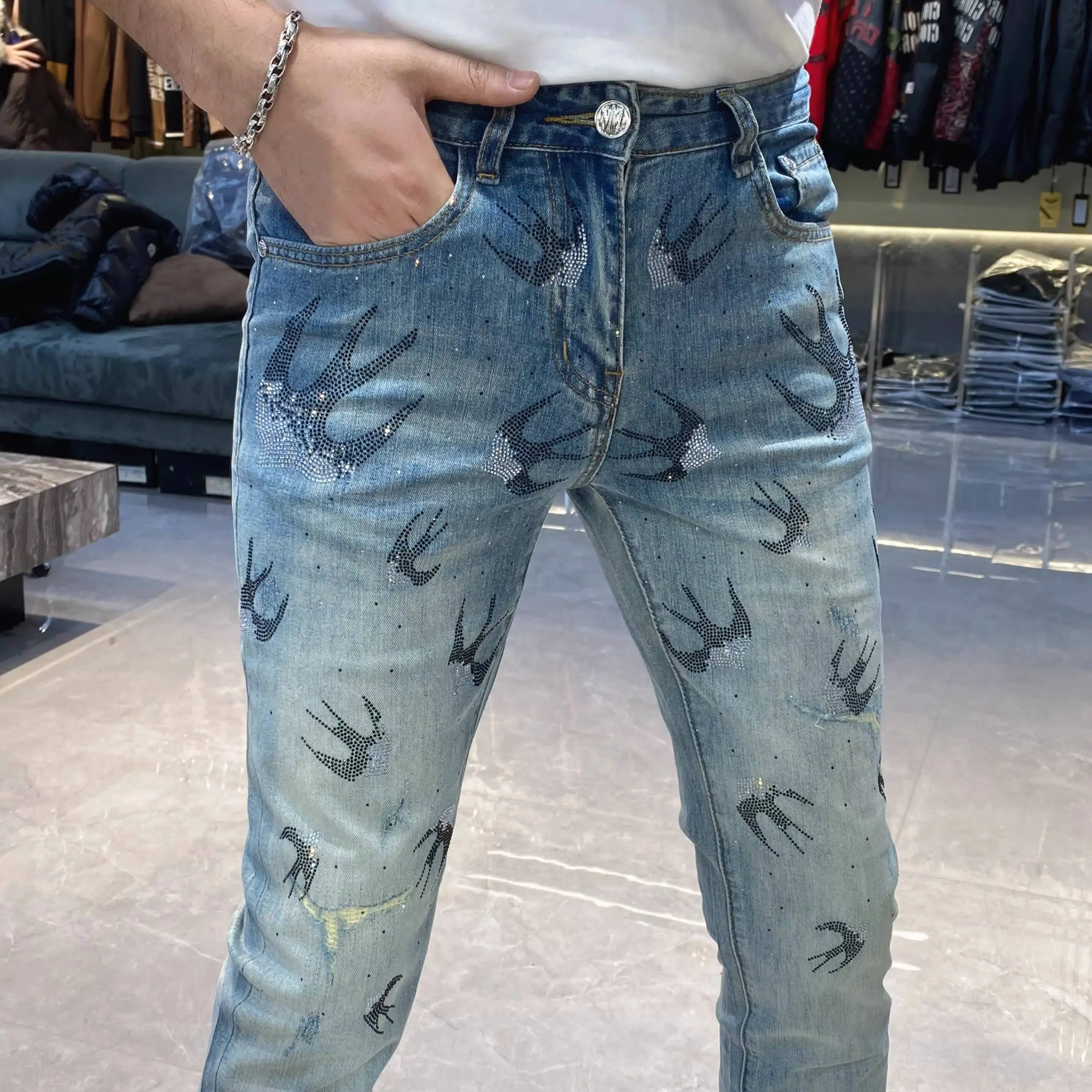 

Versatile Rhinestone Slim Fit Stretch Jeans Slimming Mid-Waist Unique Blue Pants 2026 Men Spring Skinny Jeans Men Jeans Hombre