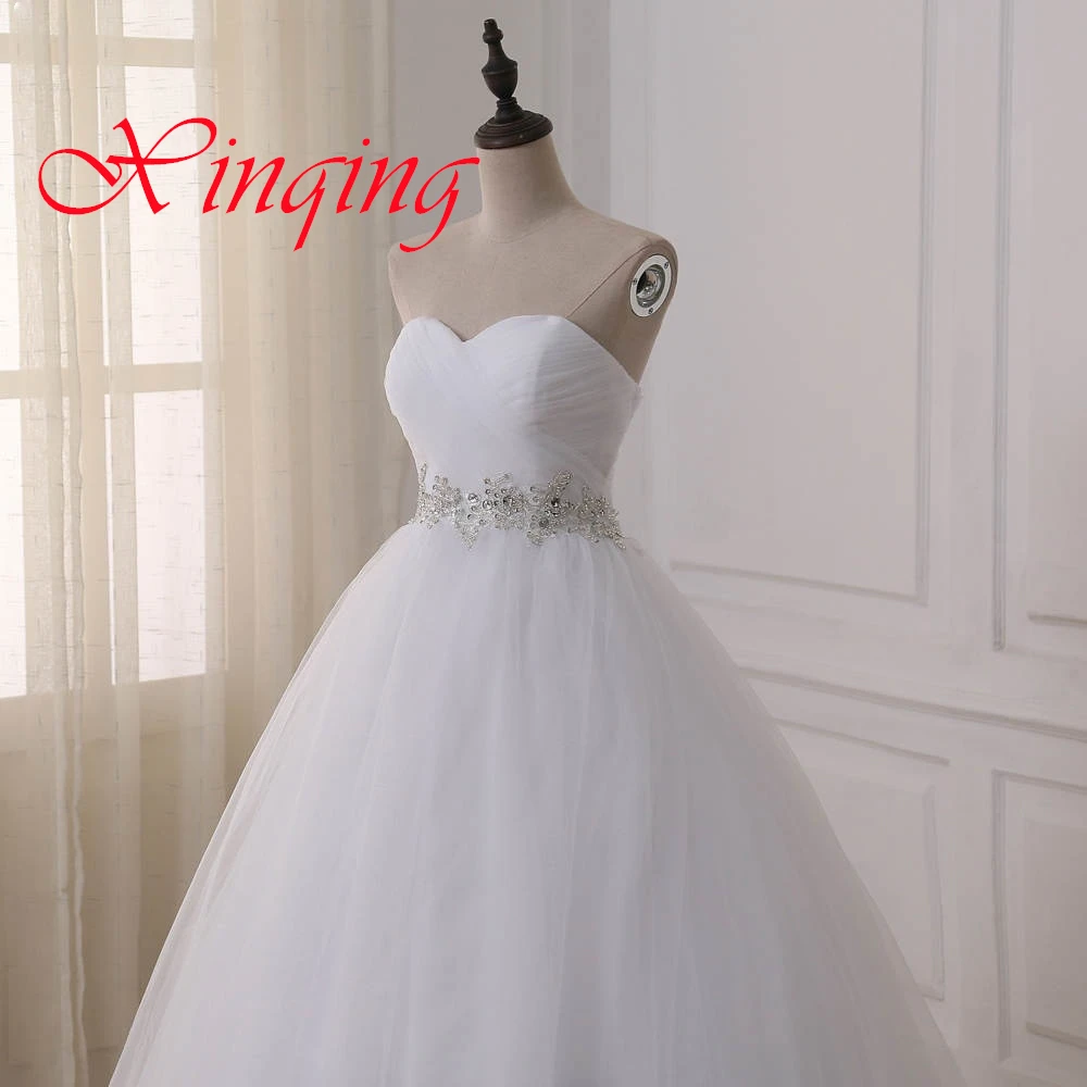 

Customized Dreamy White Wedding Dresses Sweetheart Sleeveless Dresses Wedding Dresses Lace Up Back Bespoke Occasion Gown