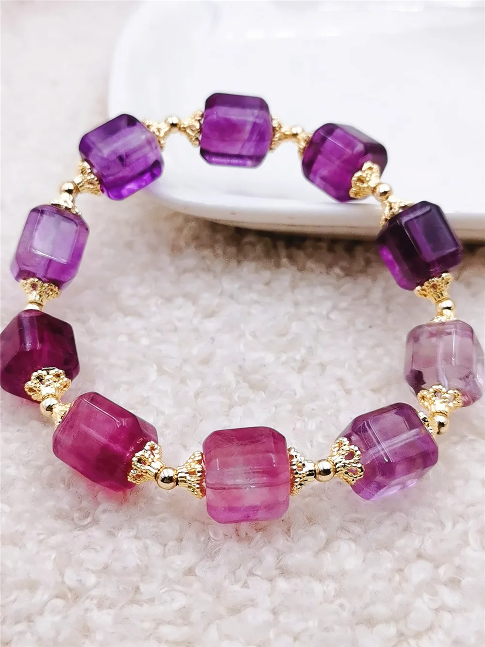 

Natural Purple Fluorite Quartz Clear Cube Beads Bracelet Fluorite Women Men Jewelry 10x10mm Love AAAAA