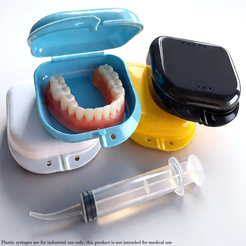 4-piece dental appliance box with ventilation holes + 1 flushing device, orthodontic dental appliance box with a tight latch