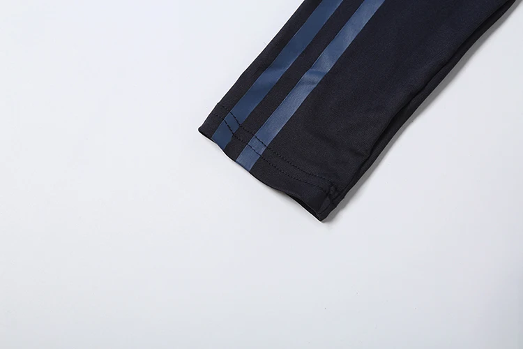 Weird Puss gestreiftes Dekorationskleid für Damen, O-Ausschnitt, Kreuzfalten, lange Ärmel, eng anliegend, hohe Elastizität, sportlicher Stil, Herbst, Mini-Bodycon – Detail 8