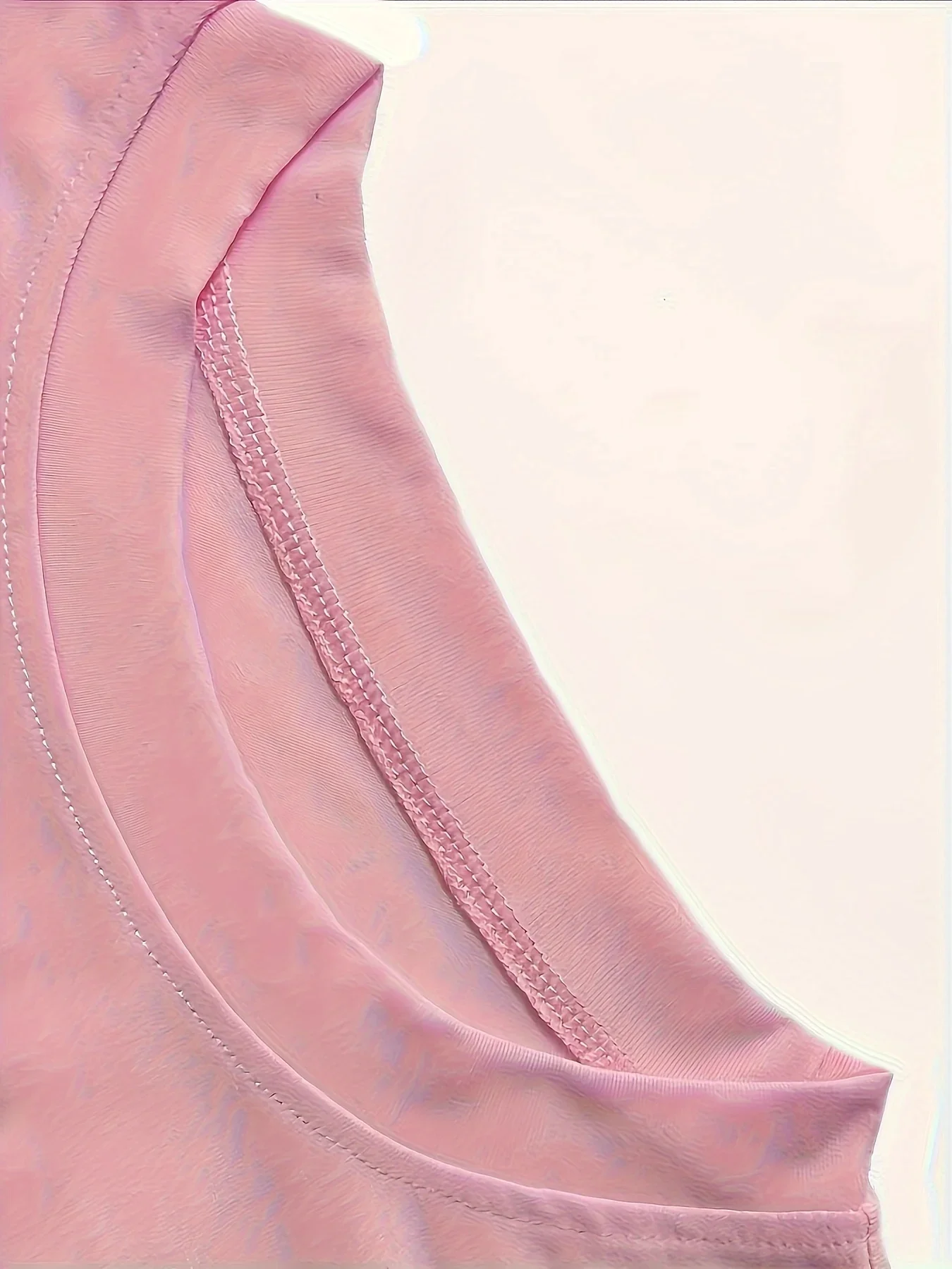 بلوزة نسائية أنيقة بأكمام قصيرة كاجوال ورقبة دائرية صيفية بنمط رياضي متعدد الاستخدامات مع طباعة قماش ناعم ورطوبة قابلة للتنفس