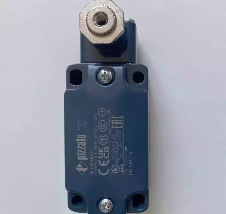 

New original Pizzato limit switch FD 541-T6