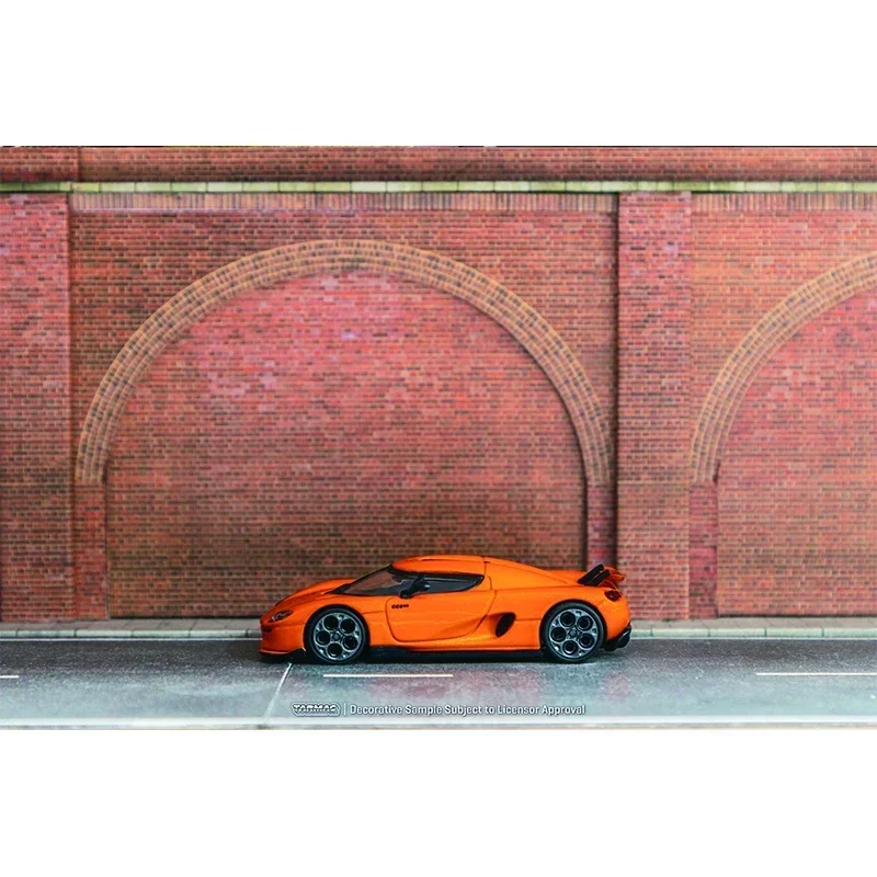 

TW In Stock 1:64 Koenigsegg CC850 Orange Diecast Diorama Car Model Collection Miniature Toys Tarmac Works